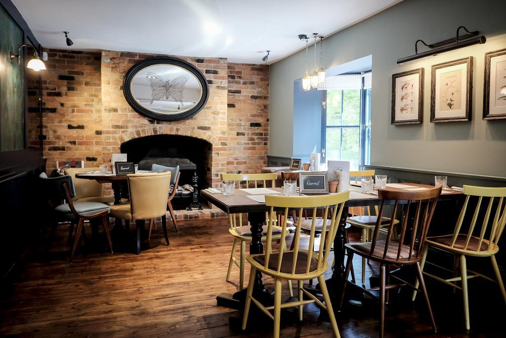 Cromwell Arms Country Pub With Rooms Romsey Exterior foto