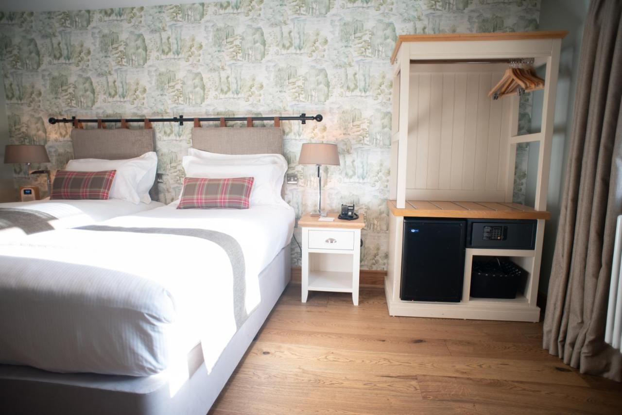 Cromwell Arms Country Pub With Rooms Romsey Exterior foto